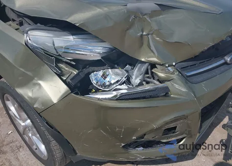 2013 Ford Escape Se z USA, uszkodzony, nr VIN 1FMCU9G94DUC22562